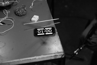 00:04